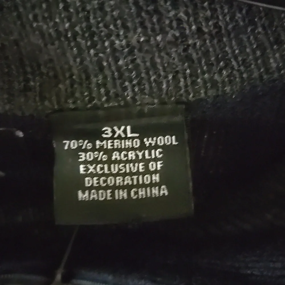Claiborne Blue Sweater - Picture 6 of 13